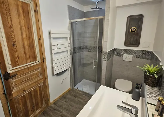 Cite Medievale- Le Remp'art - 3 Confort-au Pied De La Cite- Acces Direct Pietons - Parking Gratuit Carcassone